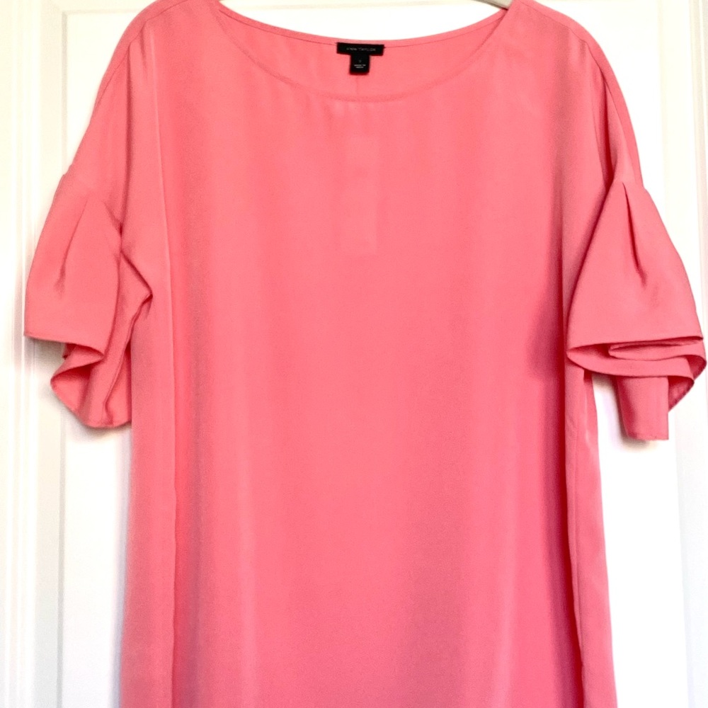NWT Ann Taylor Coral Top with Ruffle Sleeve